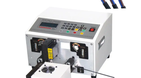 Cutting, stripping and twisting Special for two core flat cable