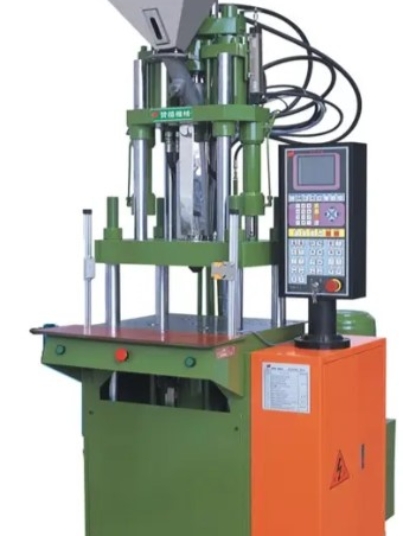 15 Ton injection moulding machine